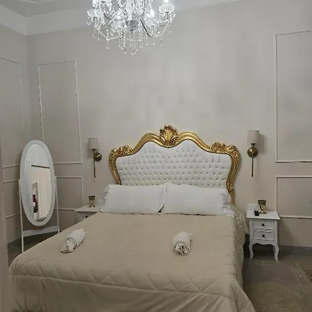 Glint House Royal - Sapienza 4*