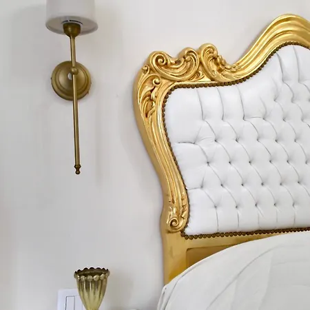 Guest house Glint House Royal - Sapienza 4*