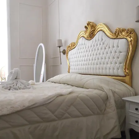 Guest house Glint House Royal - Sapienza 4*